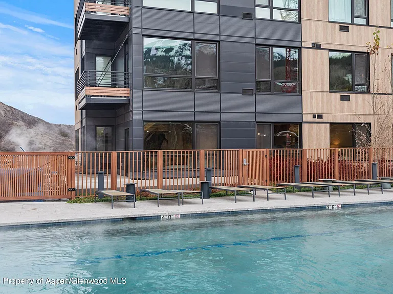 119 Wood Rd #101 — Photo 31