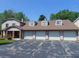 2429 Cross Creek Dr APT D, Sheboygan, WI 53081