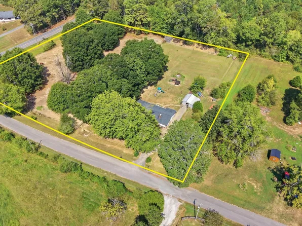 63 Bandy Estates Rd, Lafayette, GA 30728