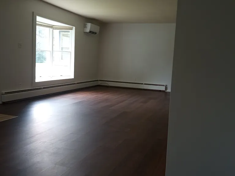 120 S Hillsdale Dr — Photo 8