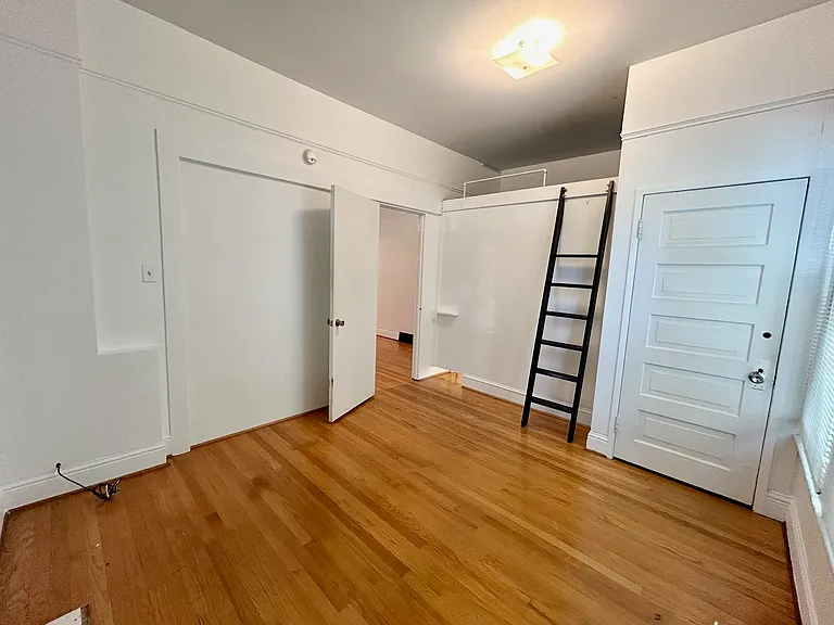 3922 Whitman Ave N #29 — Photo 7