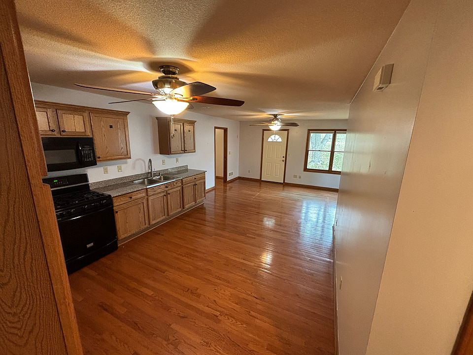 1st image of 8101 Armstrong Ave