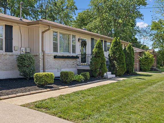 3rd image of 4849 Whittier Dr