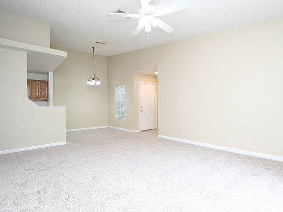 3rd image of 601 N 61st Ave APT D