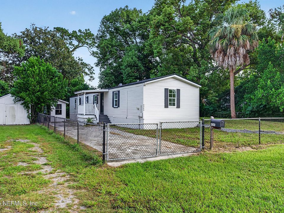 1st image of 4565 APPLETON Avenue