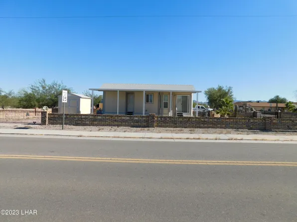694 W Cowell St, Quartzsite, AZ 85346
