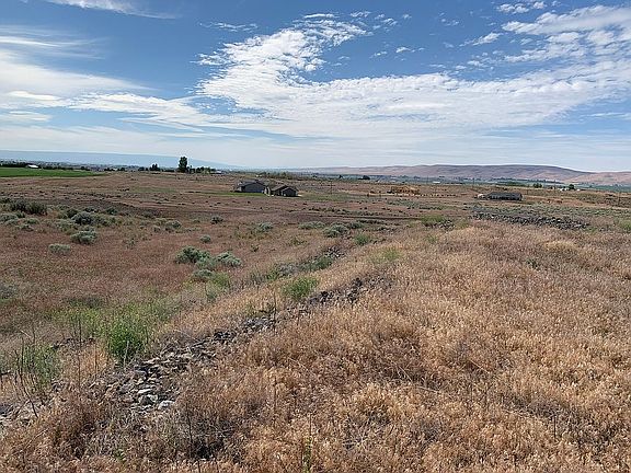 2nd image of 2335 Road 10.8 NW