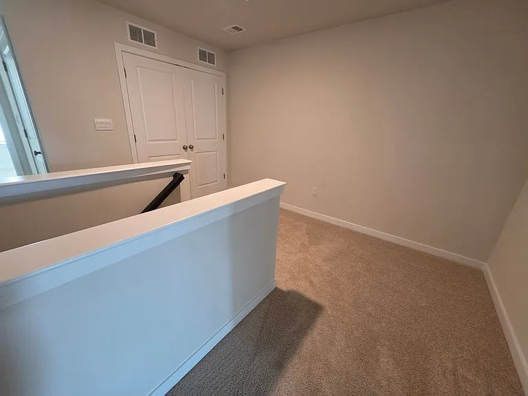 1745 Lawder Cir — Photo 14
