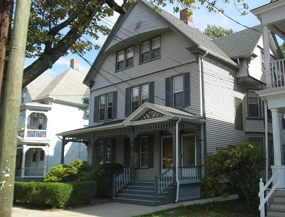 319 Sherman Ave #1