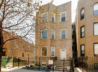 2727 W Evergreen Ave #2, Chicago, IL 60622