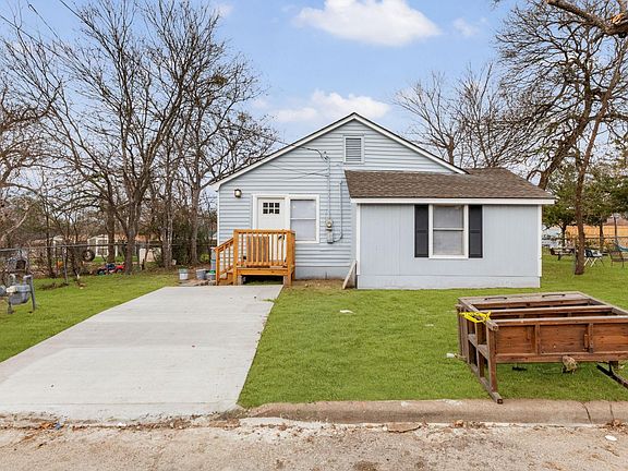 5th image of 806 Walnut St