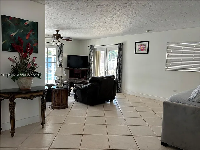 235 Anne Bonny Dr — Photo 17