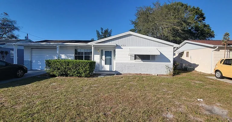 3623 Holiday Lake Dr — Photo 1