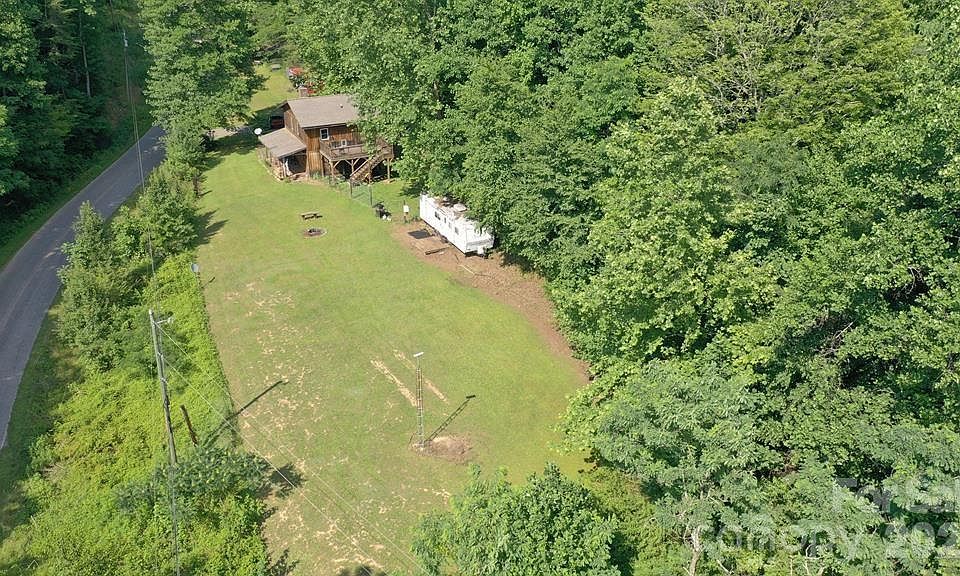 1st image of 454 Bradley Branch Rd