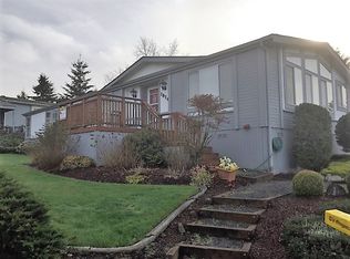18165 S Silverwood Dr, Oregon City, OR 97045