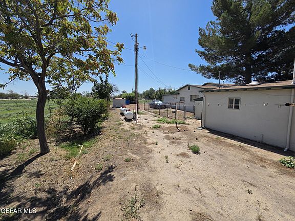 4th image of 685 Borrego Rd