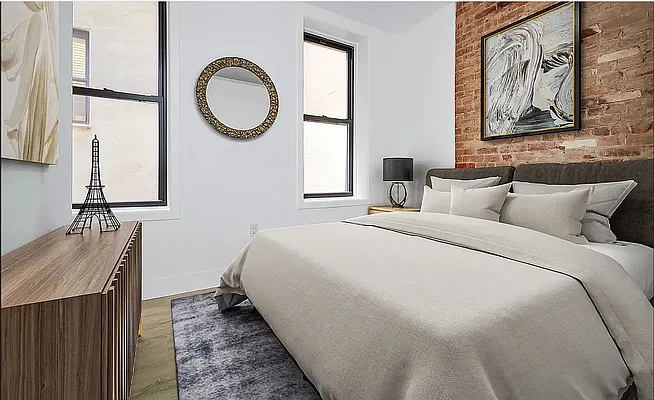 Rented by REAL New York | media 3