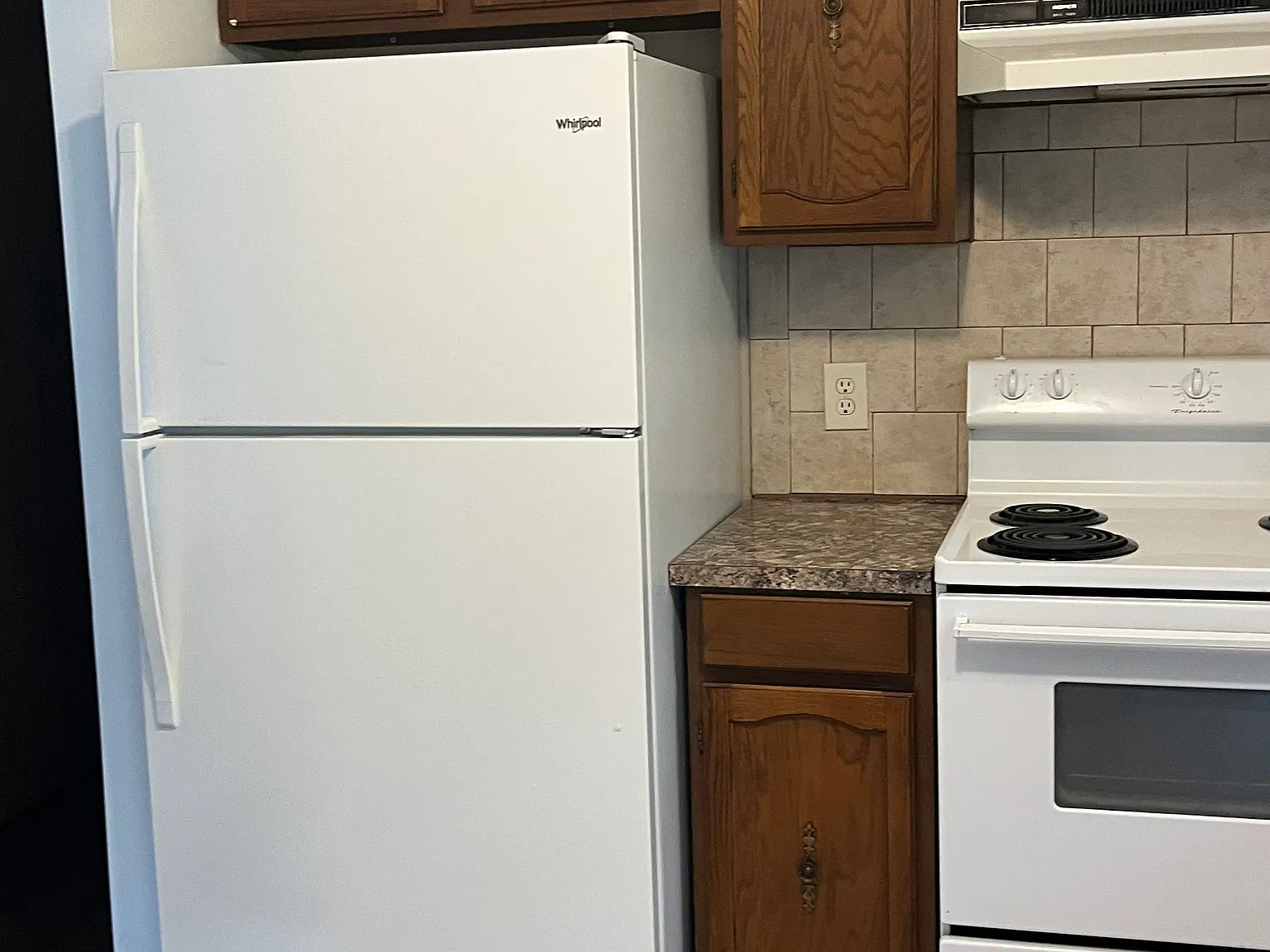 3 bed, 1.5 bath, 1200 sqft, $1,400 — Photo 4