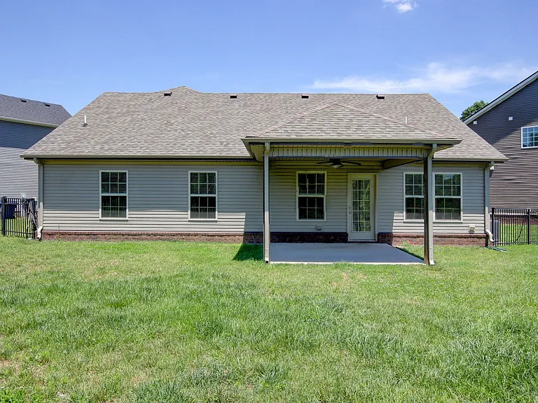 677 Battery Ct — Photo 16