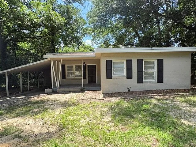 905 Wright Dr