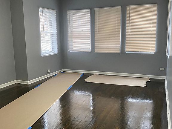 4th image of 7847 S Langley Ave #2