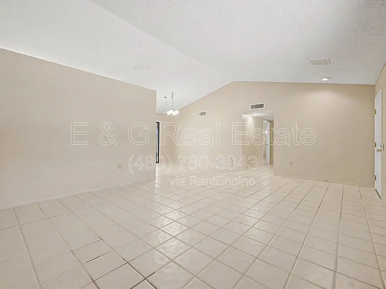 14222 W Yosemite Dr — Photo 4