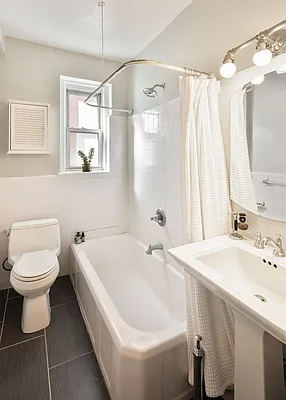 Sold by Compass | media 5