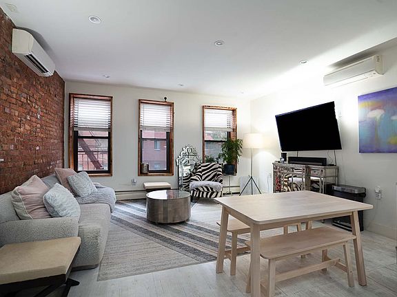 4th image of 116 E 116th St #3B