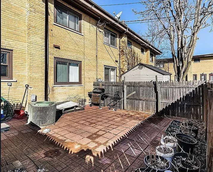615 Maple Ct #615 MAPLE CT — Photo 14
