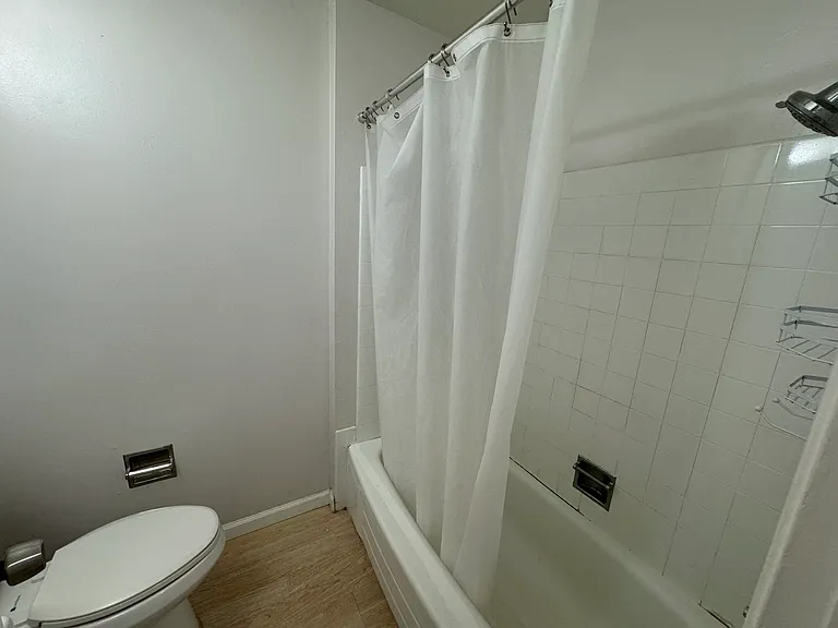 2826 Telegraph Ave — Photo 23