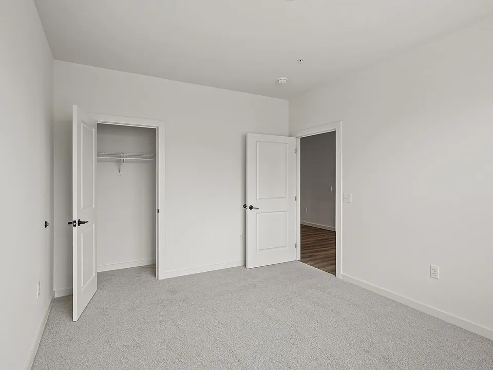 Emerson Flats