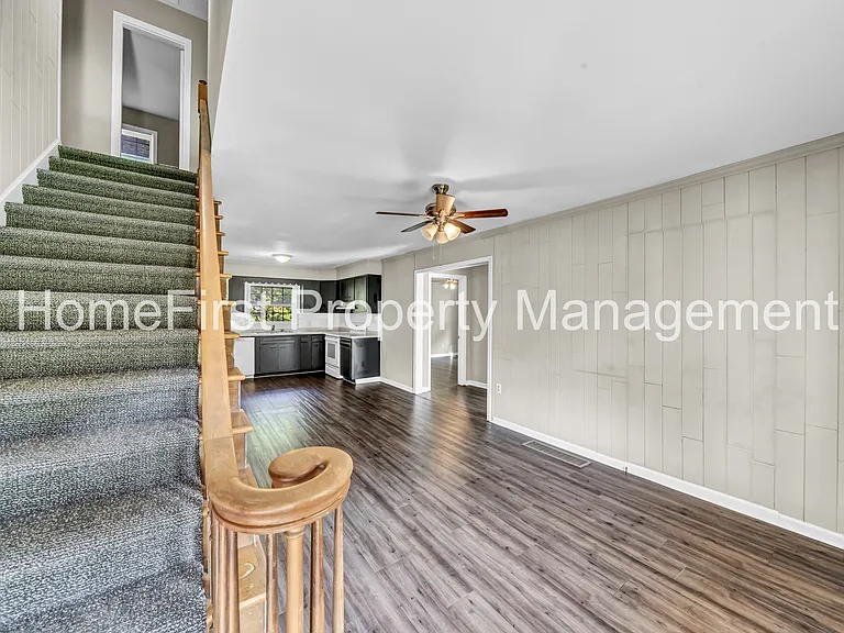 105 Meadowlark Dr #B — Photo 26