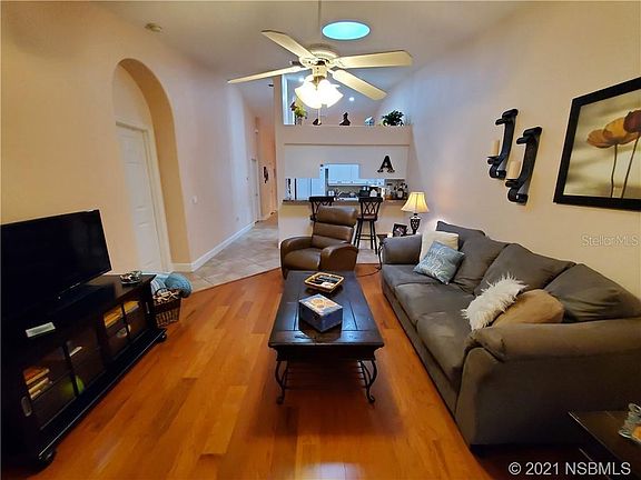 4th image of 61 Golf Villa Dr