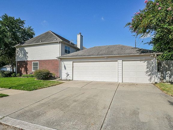 4th image of 19002 Appletree Hill Ln