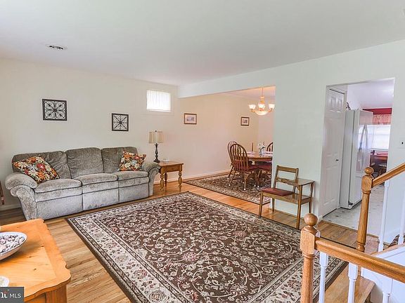 5th image of 26 Marta Dr