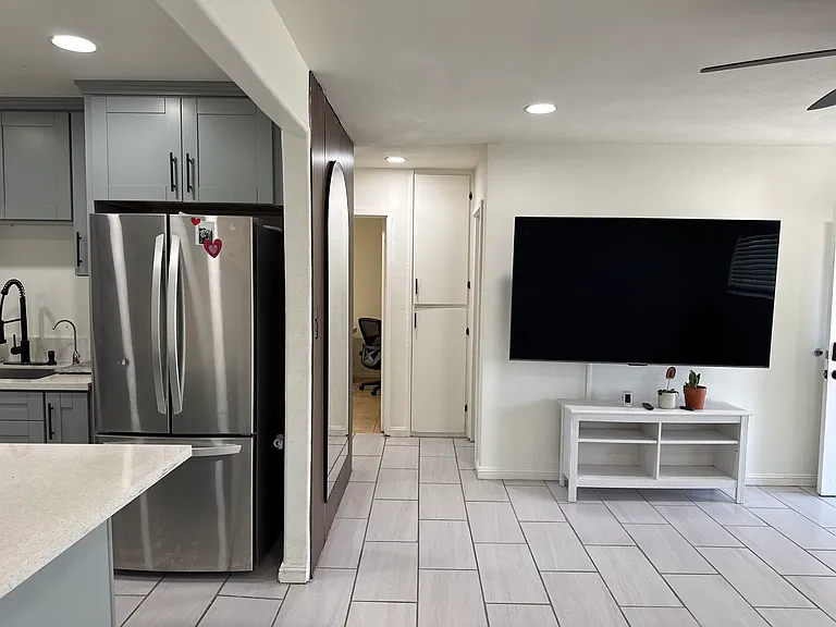 7936 Anza Dr — Photo 2
