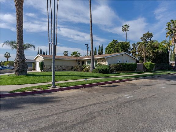 2nd image of 9647 Gerald Ave
