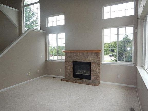 2nd image of 11601 Kennelly Cir