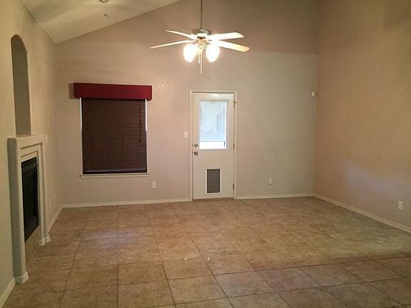 4th image of 3633 Prairie Rose St