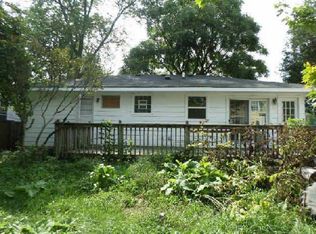 305 E Seminary Ave, Wheaton, IL 60187