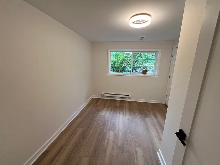 46 165th Ave SE — Photo 5