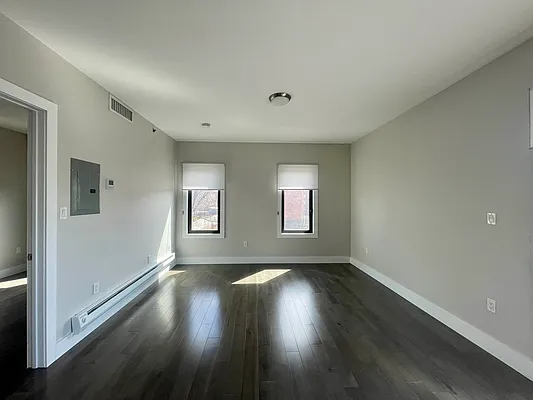 Rented by Corcoran | media 18