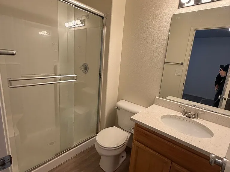 4905 Montague Ln — Photo 7