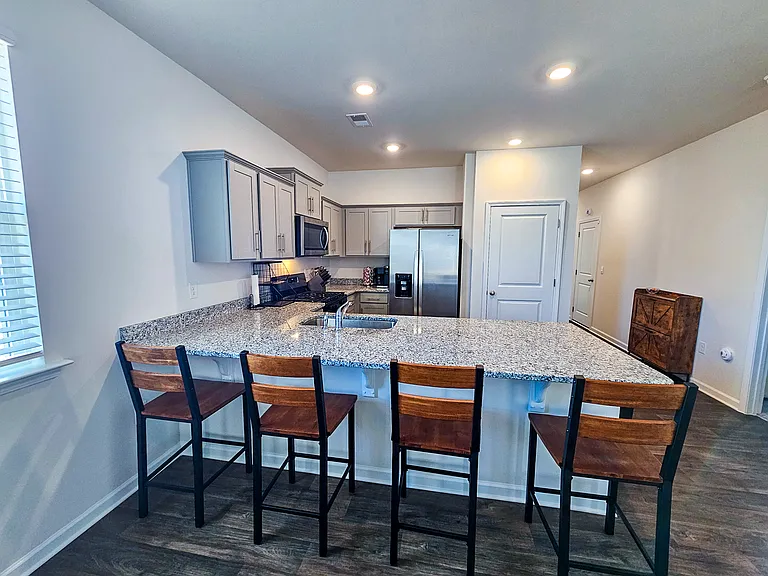 1253 Mosser Dr — Photo 14