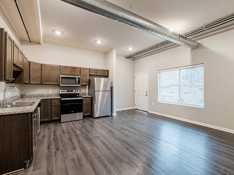 Trailview Apartments at Pioneers Park — Photo 20