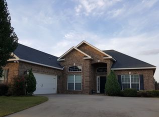 102 Trickum Ct, Warner Robins, GA 31088