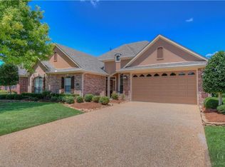 217 Gloucester Dr, Bossier City, LA 71111