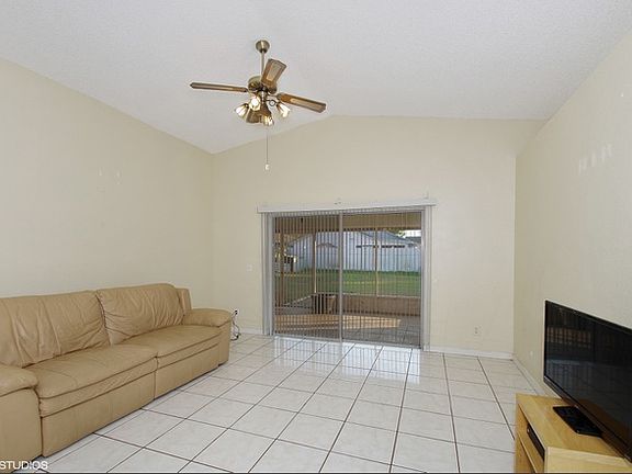 3rd image of 12801 Cane Pole Ct