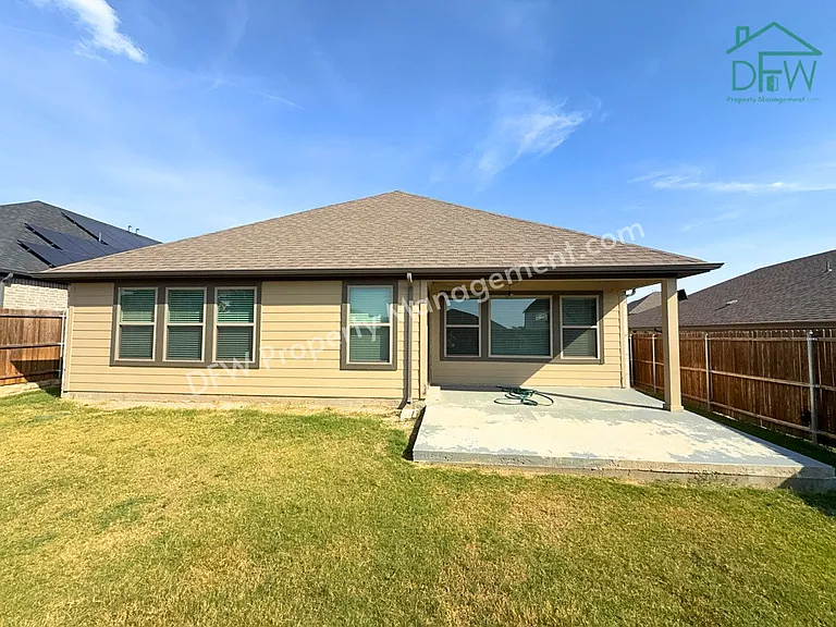 2508 Shakopee St — Photo 25