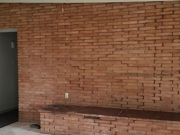 3rd image of 4403 Brookfield Dr